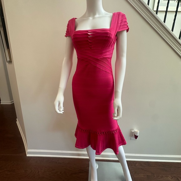 Herve Leger Dresses & Skirts - Head Turning Herve Leger “Muriel” Dress
